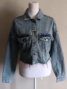 Cropped Light Wash Blue Cotton Denim Fringe Jacket, Blu Edit, Womens Size Small